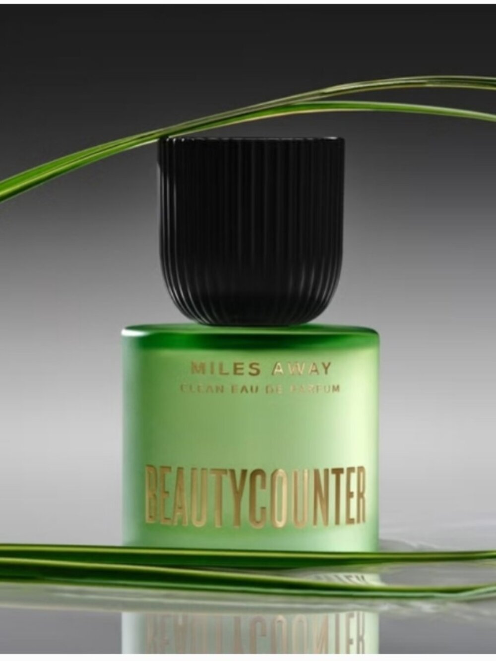 Beautycounter Miles Away 50ml NEW IN BOX Clean Beauty - Picture 2 of 8